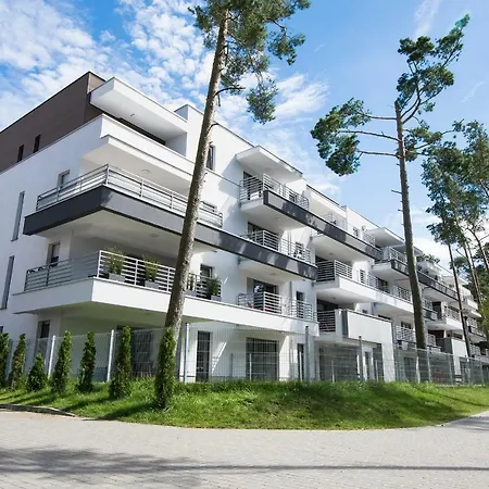 Wrzos Z Ogrodkiem Apartment